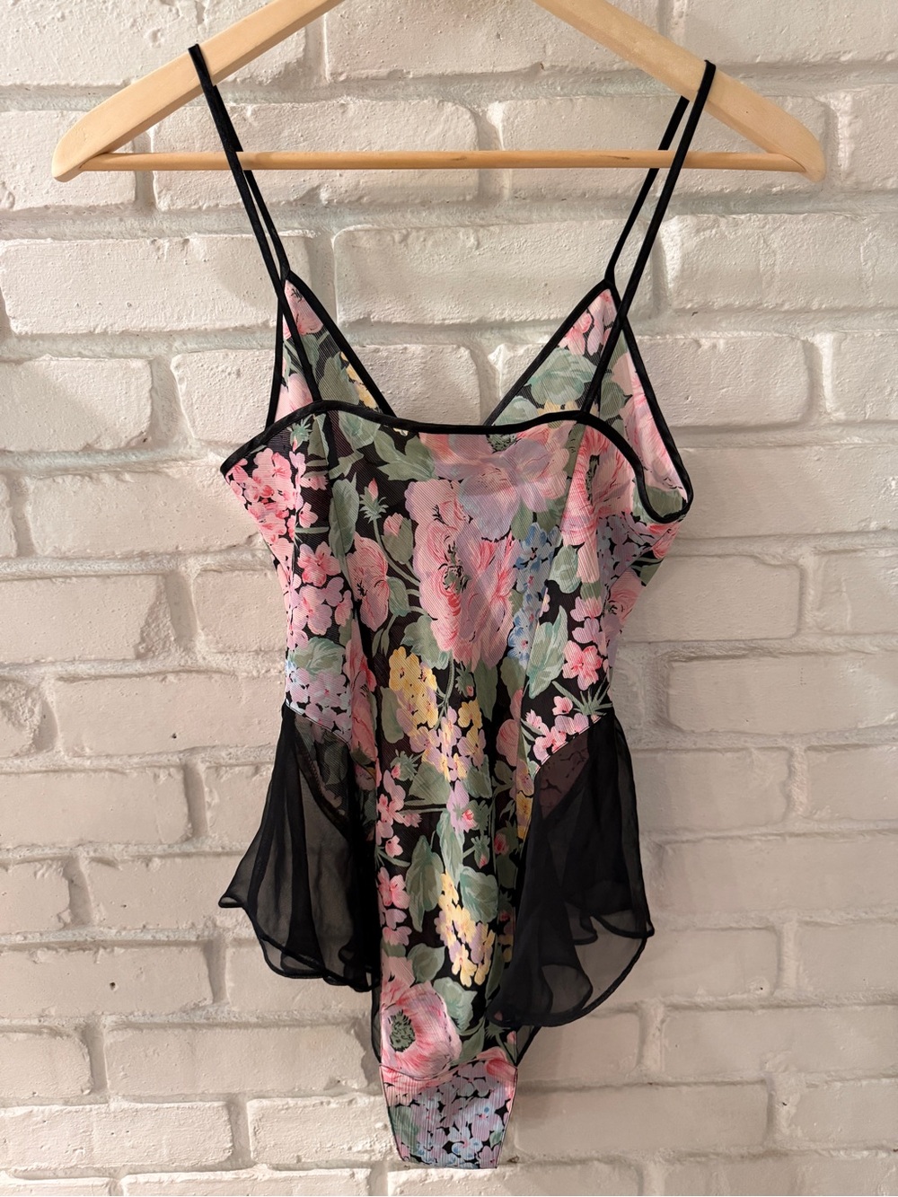 Vintage Victoria’s Secret Floral Teddy Bodysuit Black Mesh Ruffle Trim Like New - Picture 6 of 7